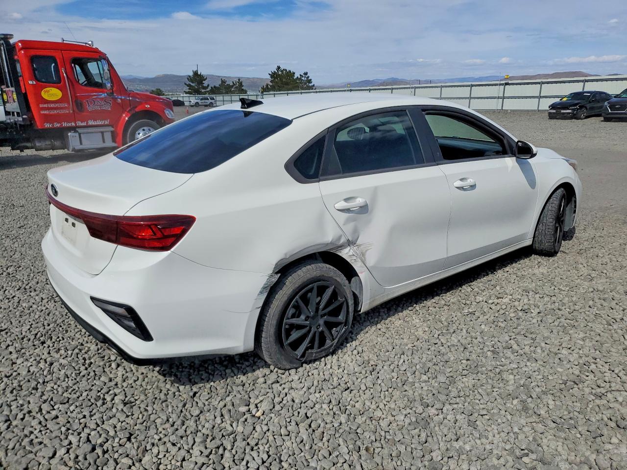 2020 KIA FORTE LXS photo 3