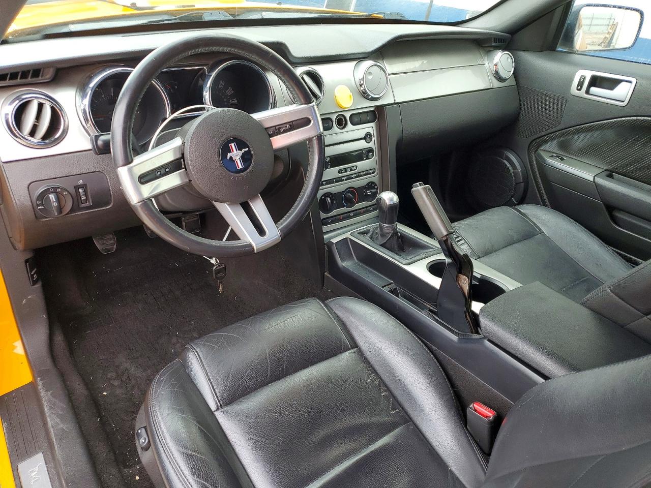 2007 FORD MUSTANG photo 22