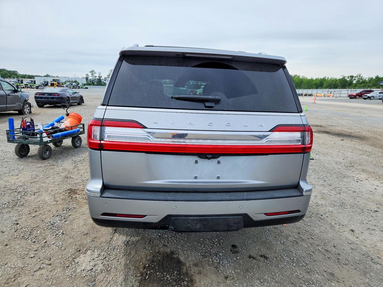 2020 LINCOLN NAVIGATOR L RESERVE photo 11