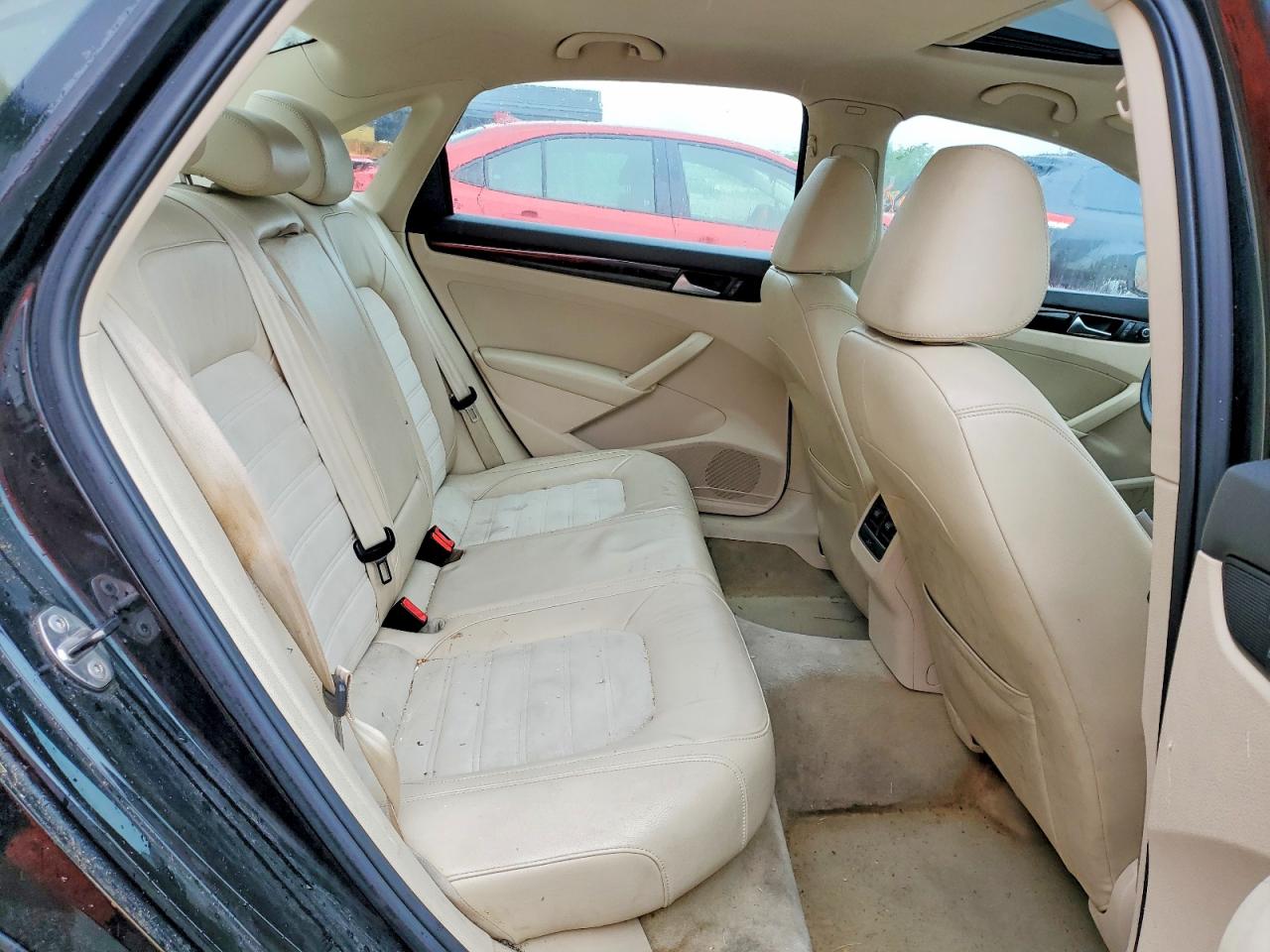 2014 VOLKSWAGEN PASSAT photo 19
