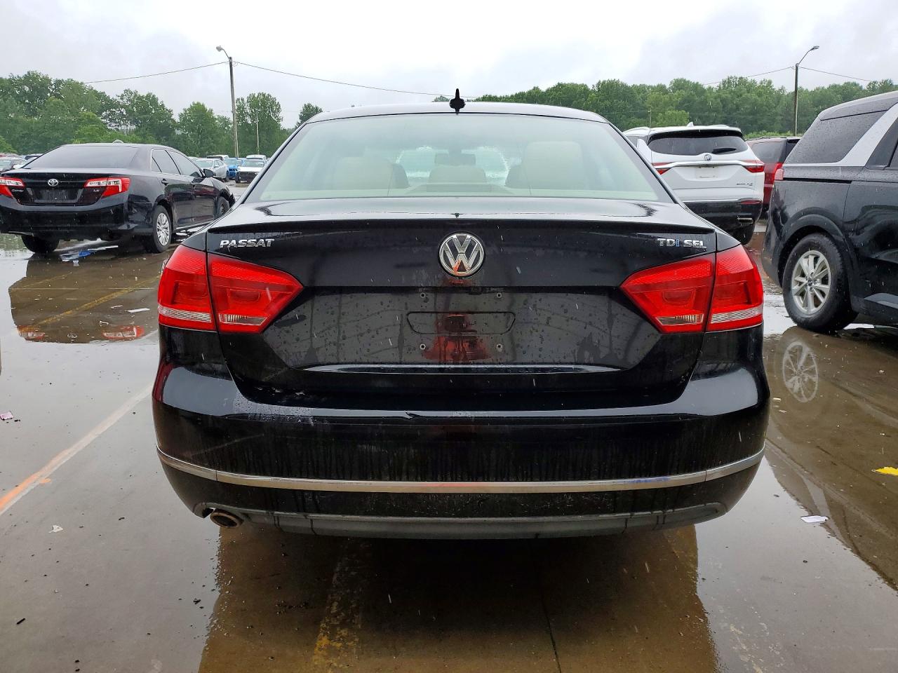 2014 VOLKSWAGEN PASSAT photo 11