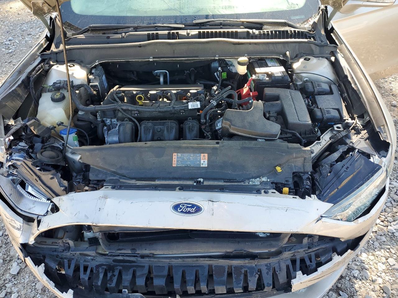 2017 FORD FUSION SE photo 21