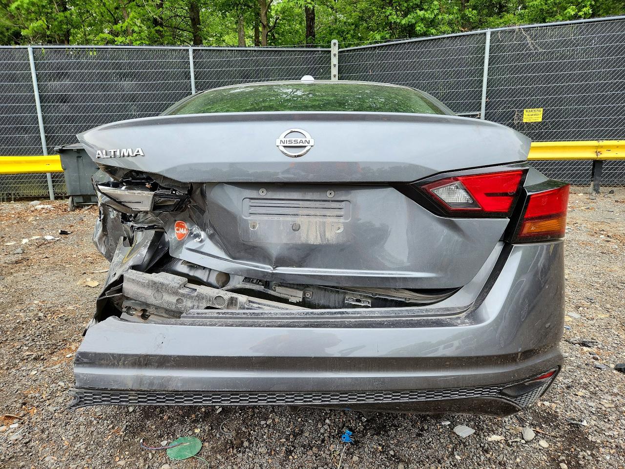 2019 NISSAN ALTIMA S photo 6