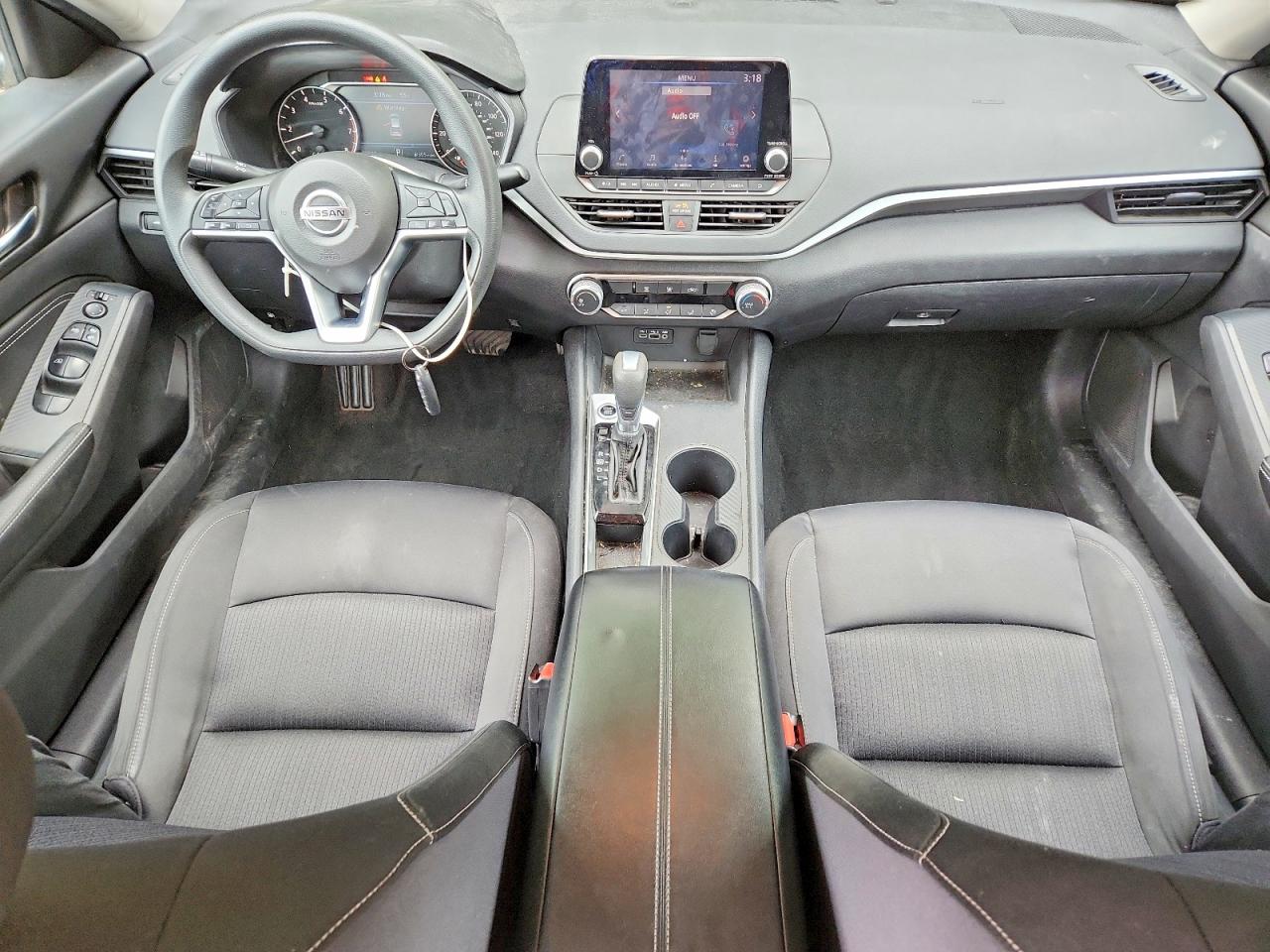 2019 NISSAN ALTIMA S photo 8