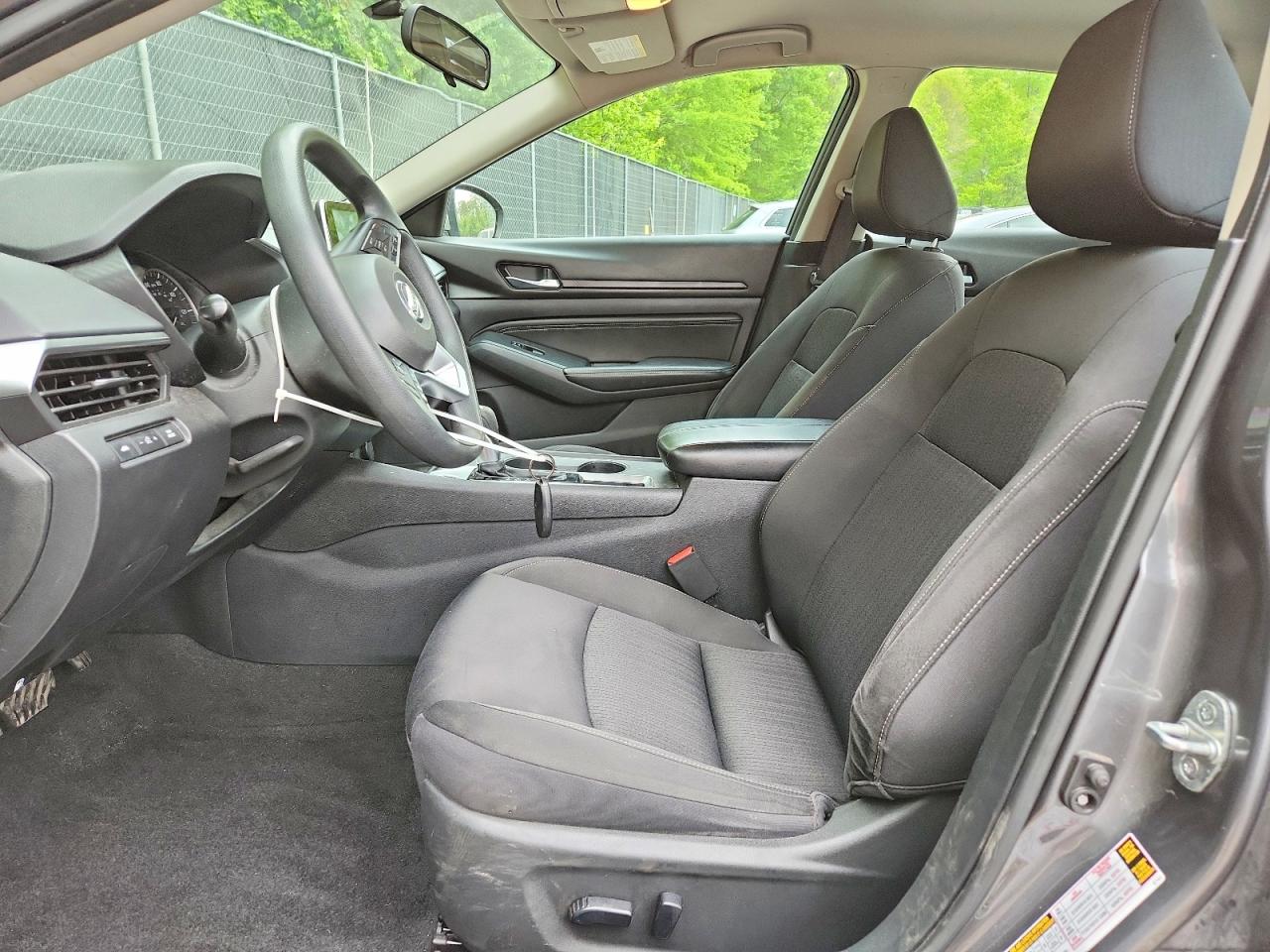 2019 NISSAN ALTIMA S photo 7