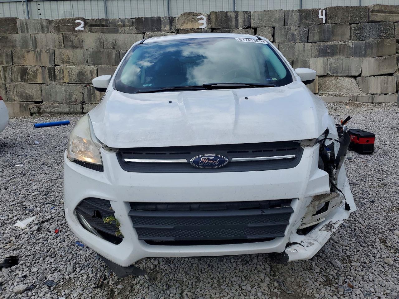 2016 FORD ESCAPE SE photo 9