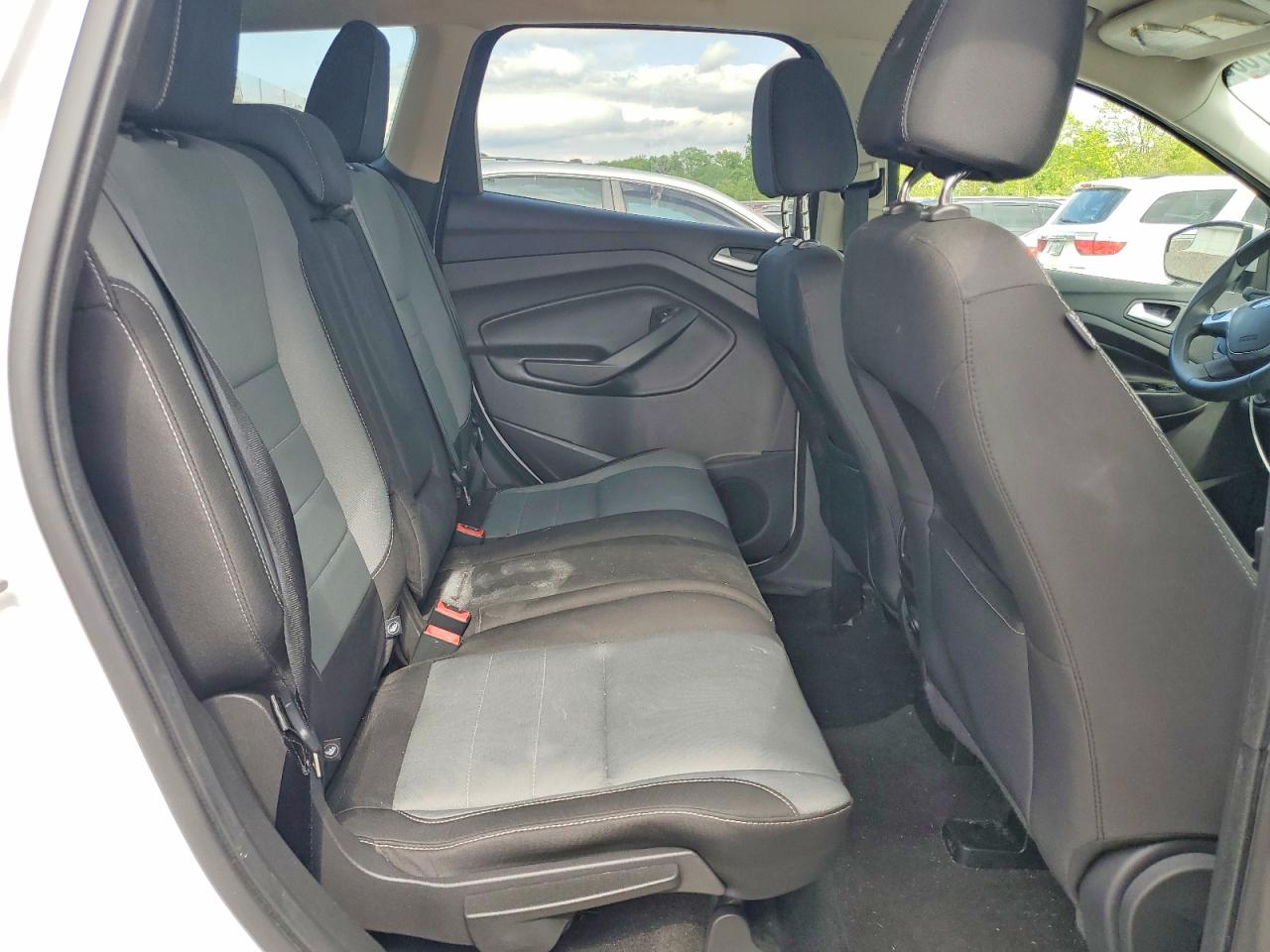 2016 FORD ESCAPE SE photo 21