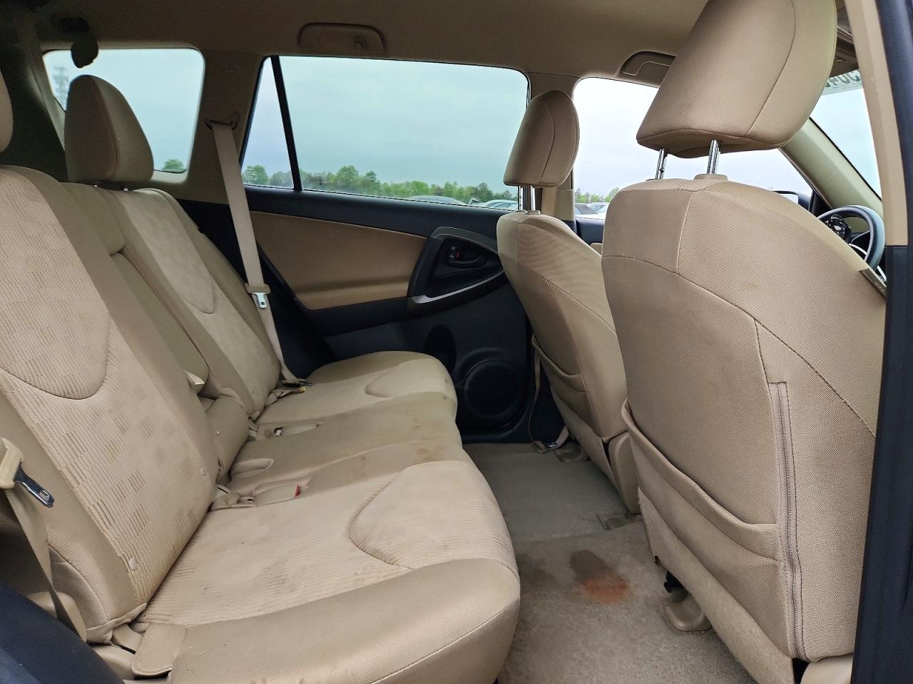 2012 TOYOTA RAV4 BASE photo 19