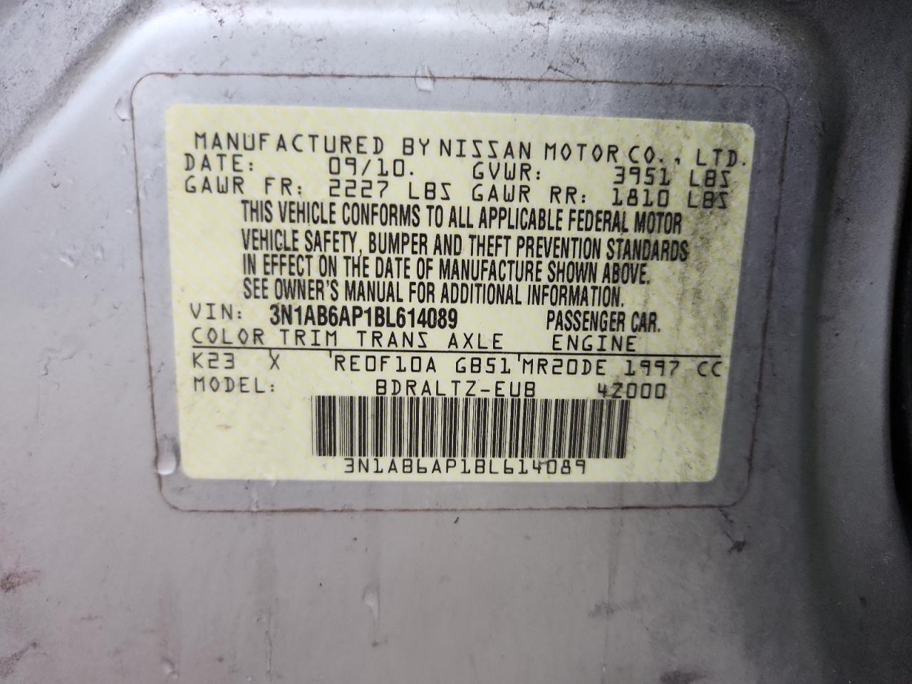 2011 NISSAN SENTRA 2.0 photo 12