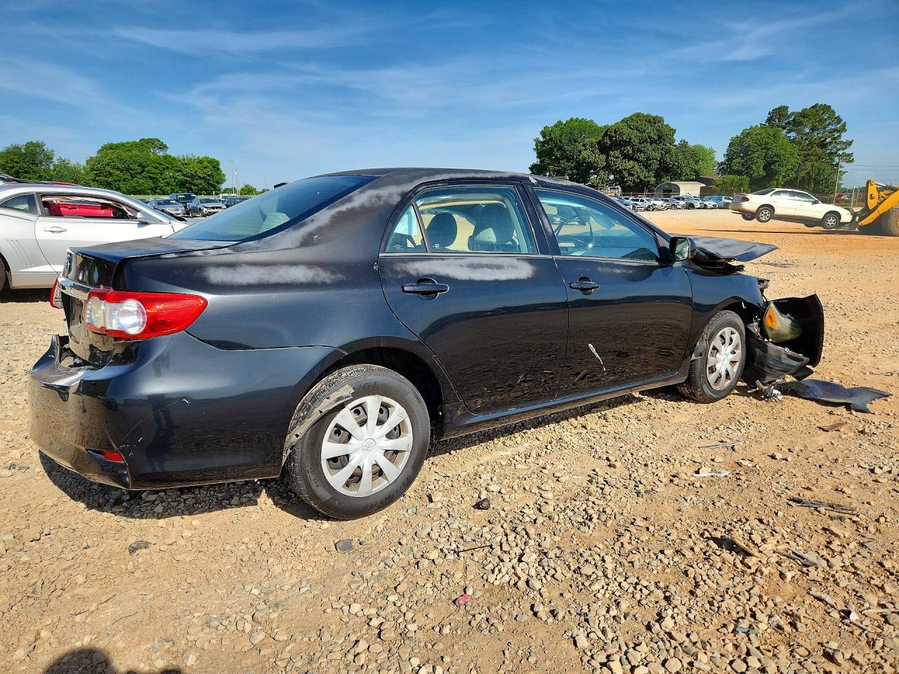 2012 TOYOTA COROLLA L photo 3