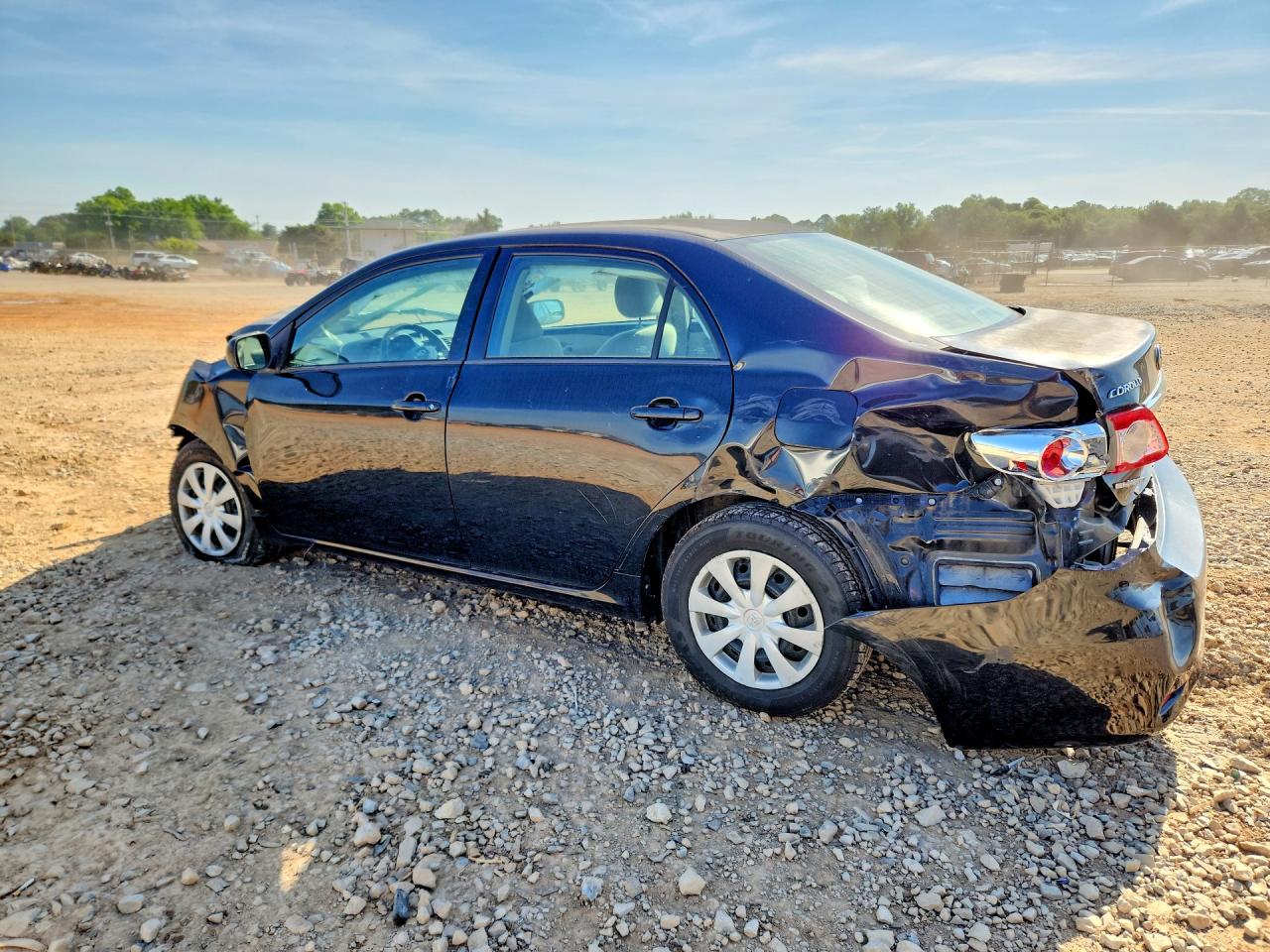 2012 TOYOTA COROLLA L photo 2