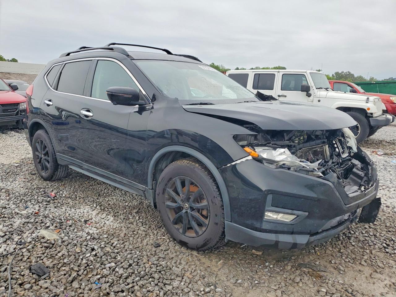 2018 NISSAN ROGUE SV photo 10