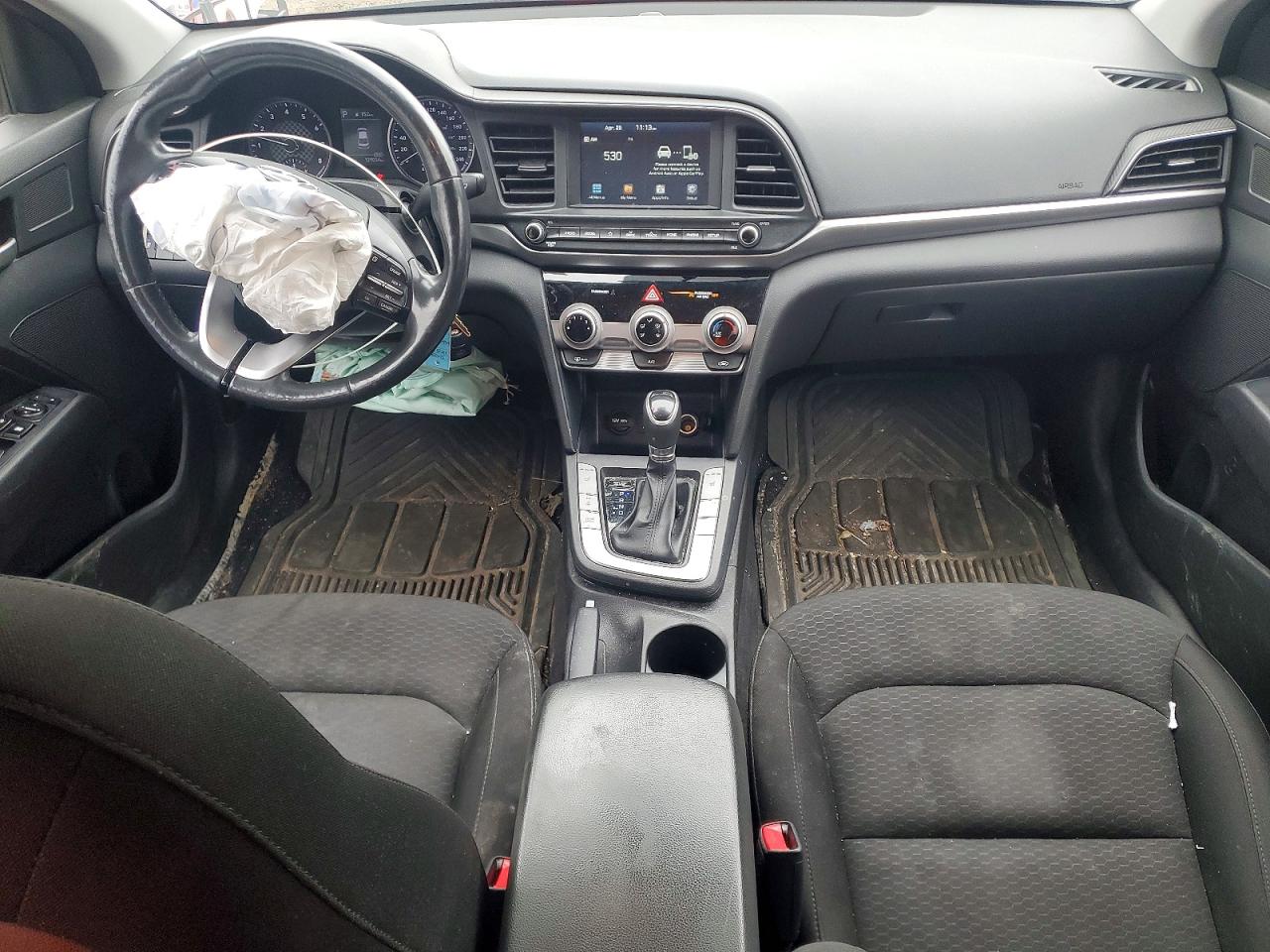 2019 HYUNDAI ELANTRA SE photo 22