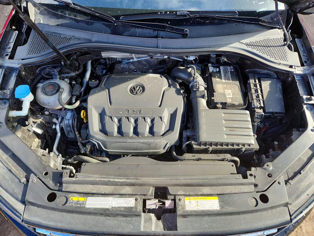 2021 VOLKSWAGEN TIGUAN SE photo 23