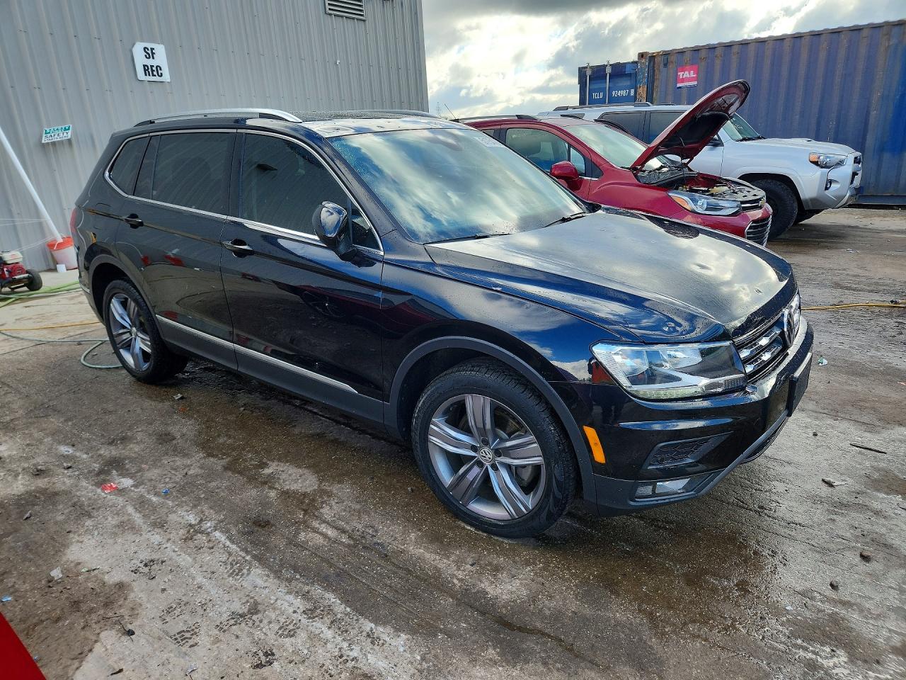 2021 VOLKSWAGEN TIGUAN SE photo 7