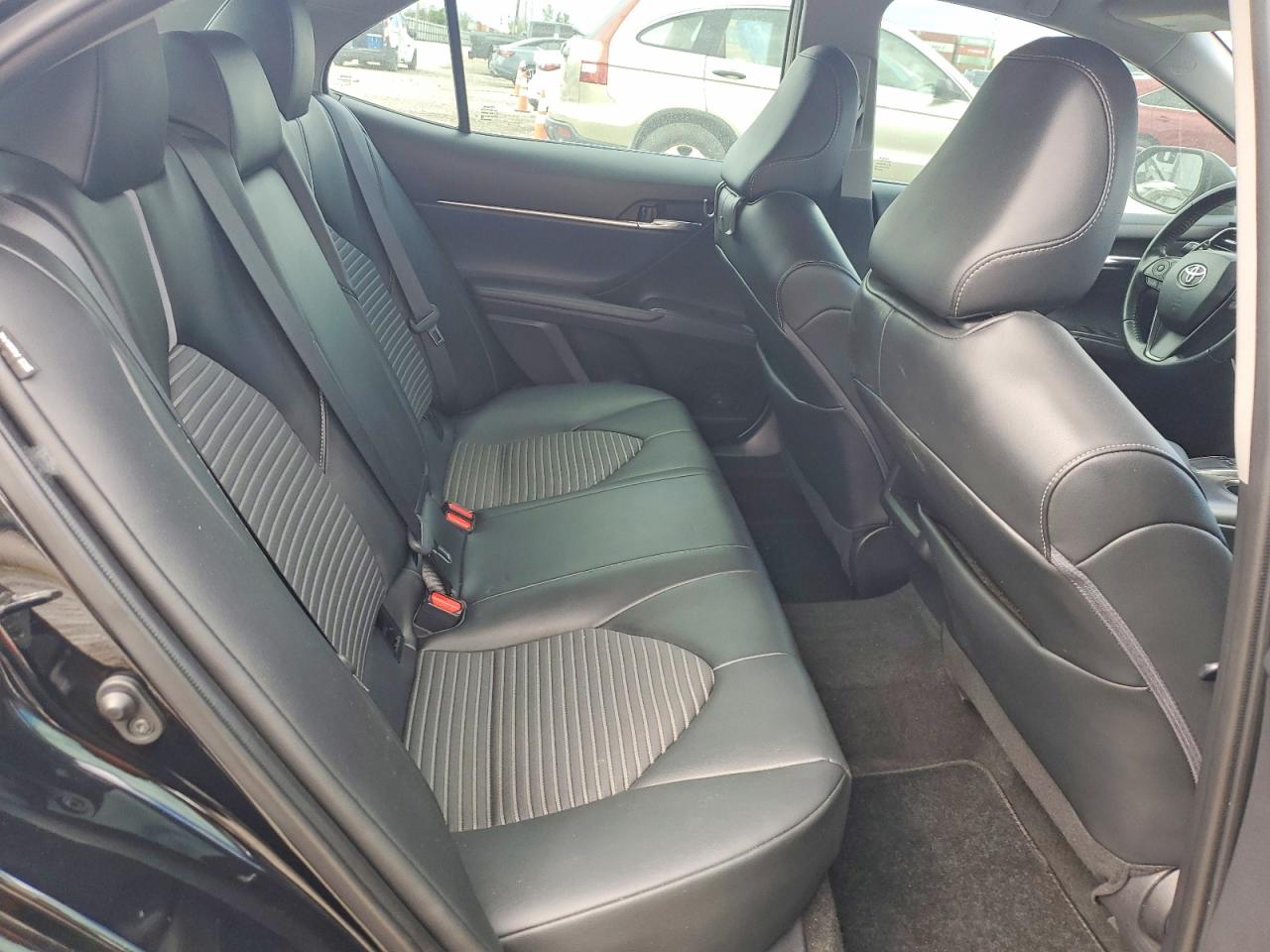 2022 TOYOTA CAMRY SE photo 19