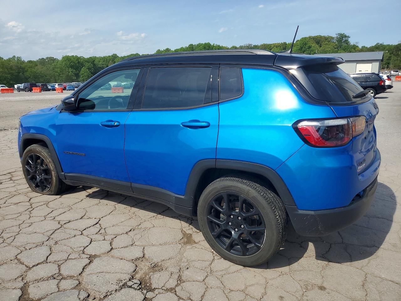2024 JEEP COMPASS LATITUDE photo 3
