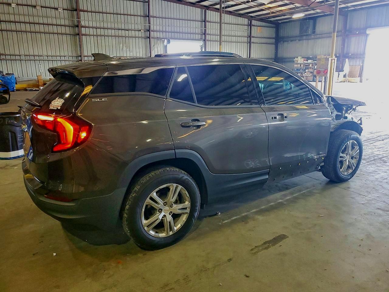 2019 GMC TERRAIN photo 7