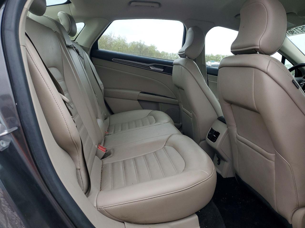2018 FORD FUSION SE photo 28