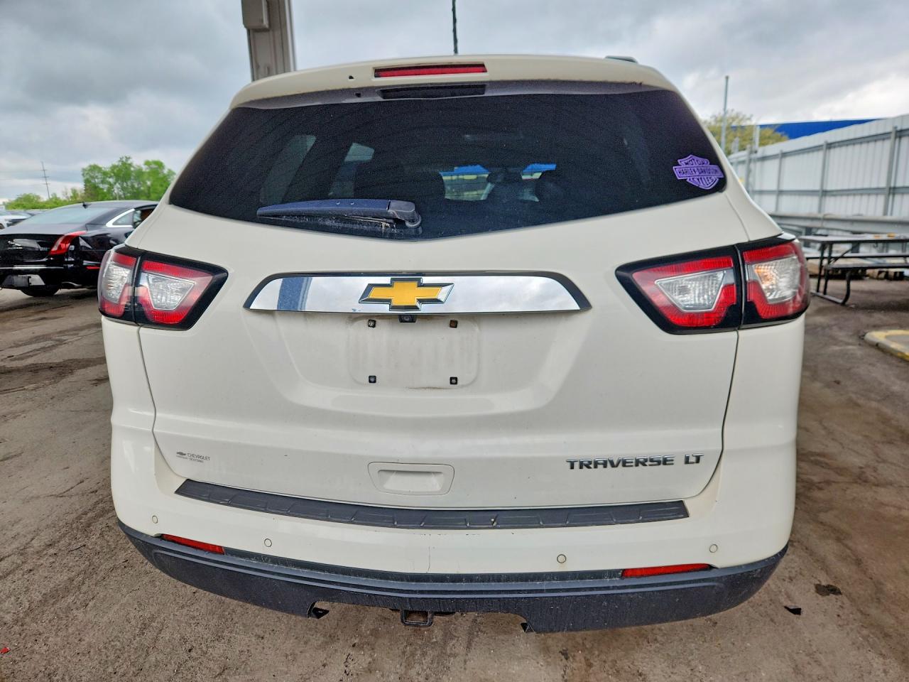 2014 CHEVROLET TRAVERSE LT photo 16