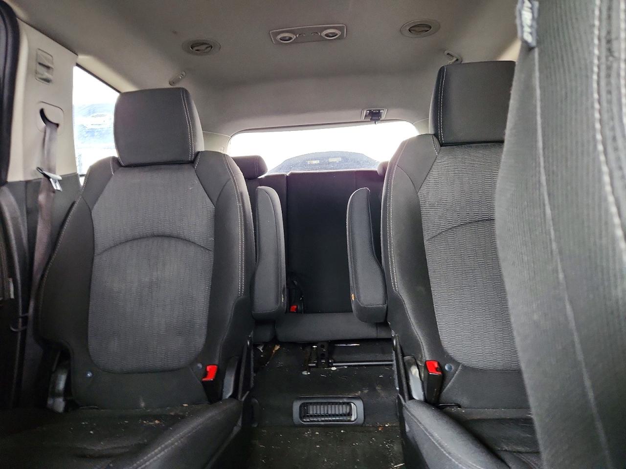 2014 CHEVROLET TRAVERSE LT photo 28