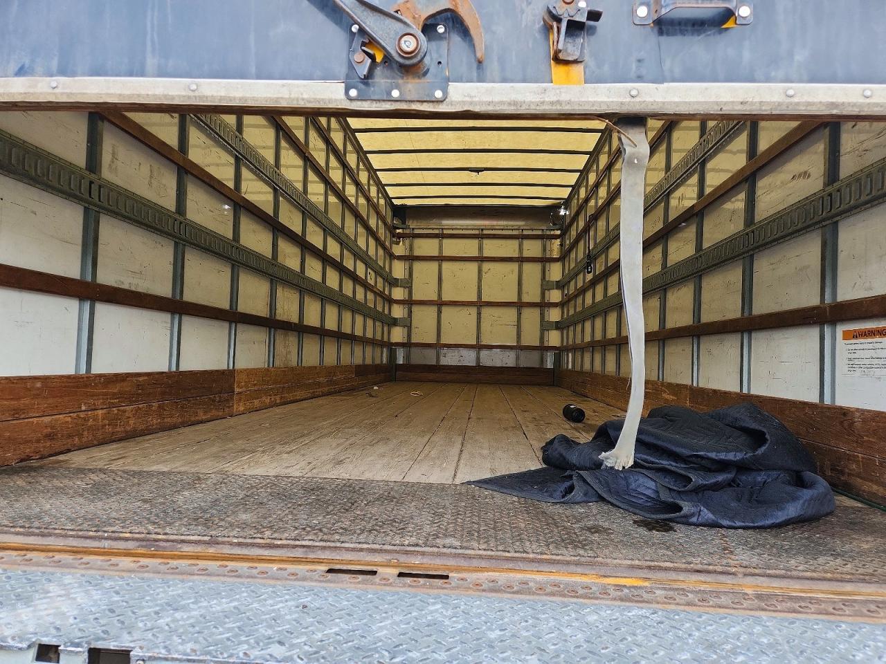 2018 FREIGHTLINER M2 106 MEDIUM DUTY photo 28