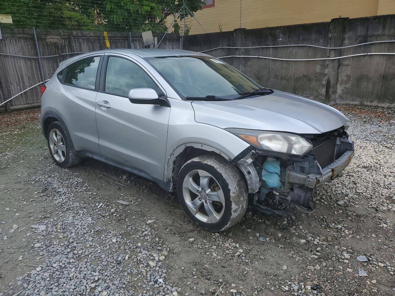 2016 HONDA HR-V LX photo 7