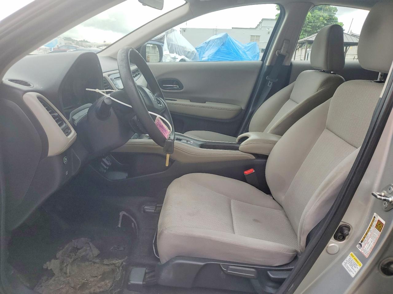2016 HONDA HR-V LX photo 13