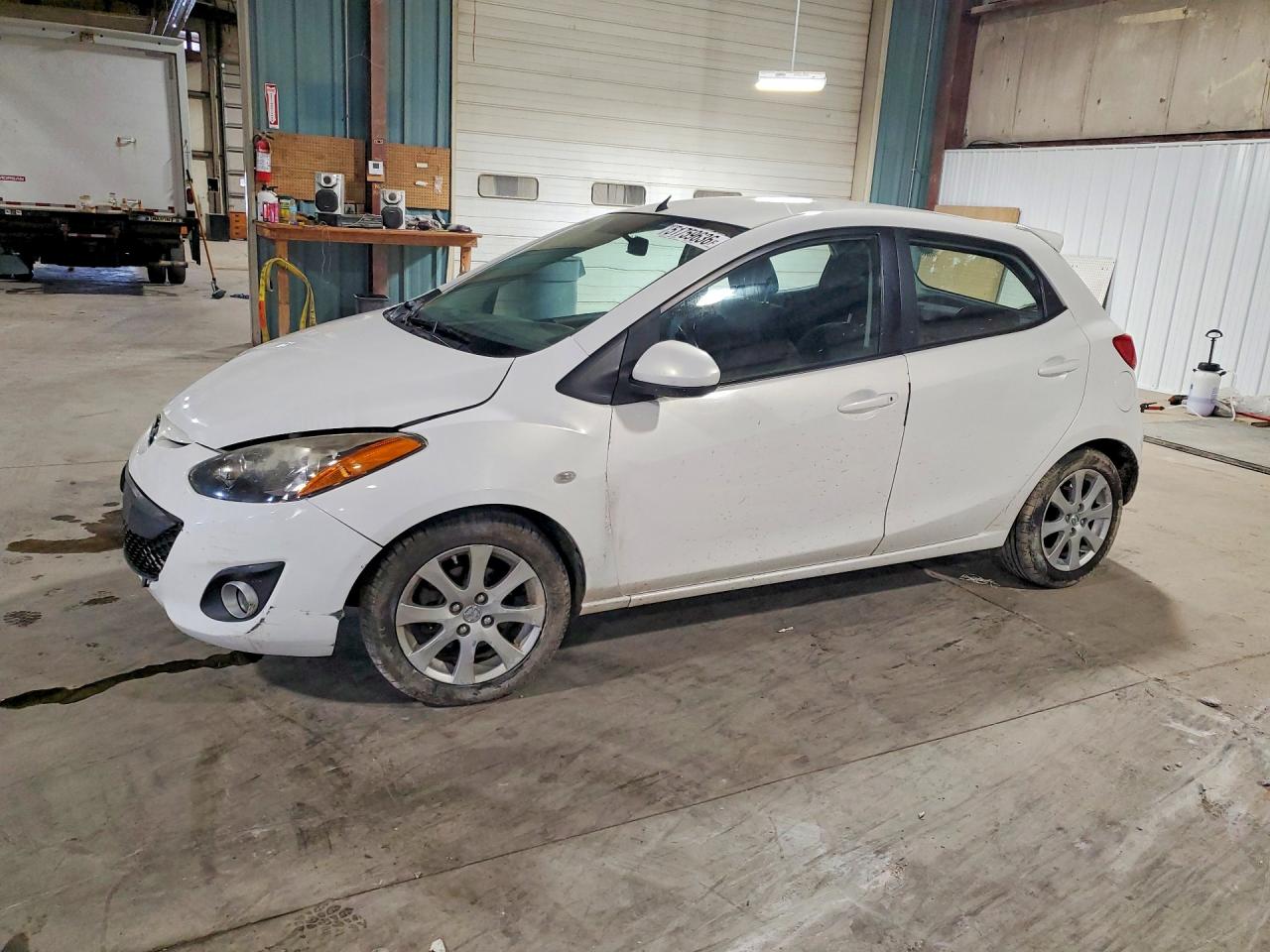 2012 MAZDA MAZDA2