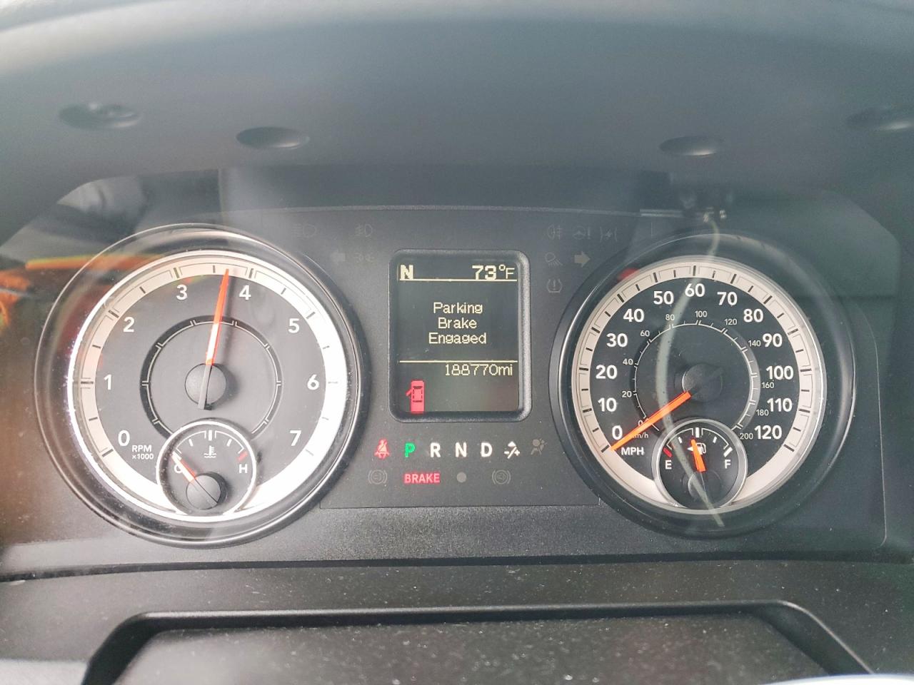 2016 RAM 1500 ST photo 25