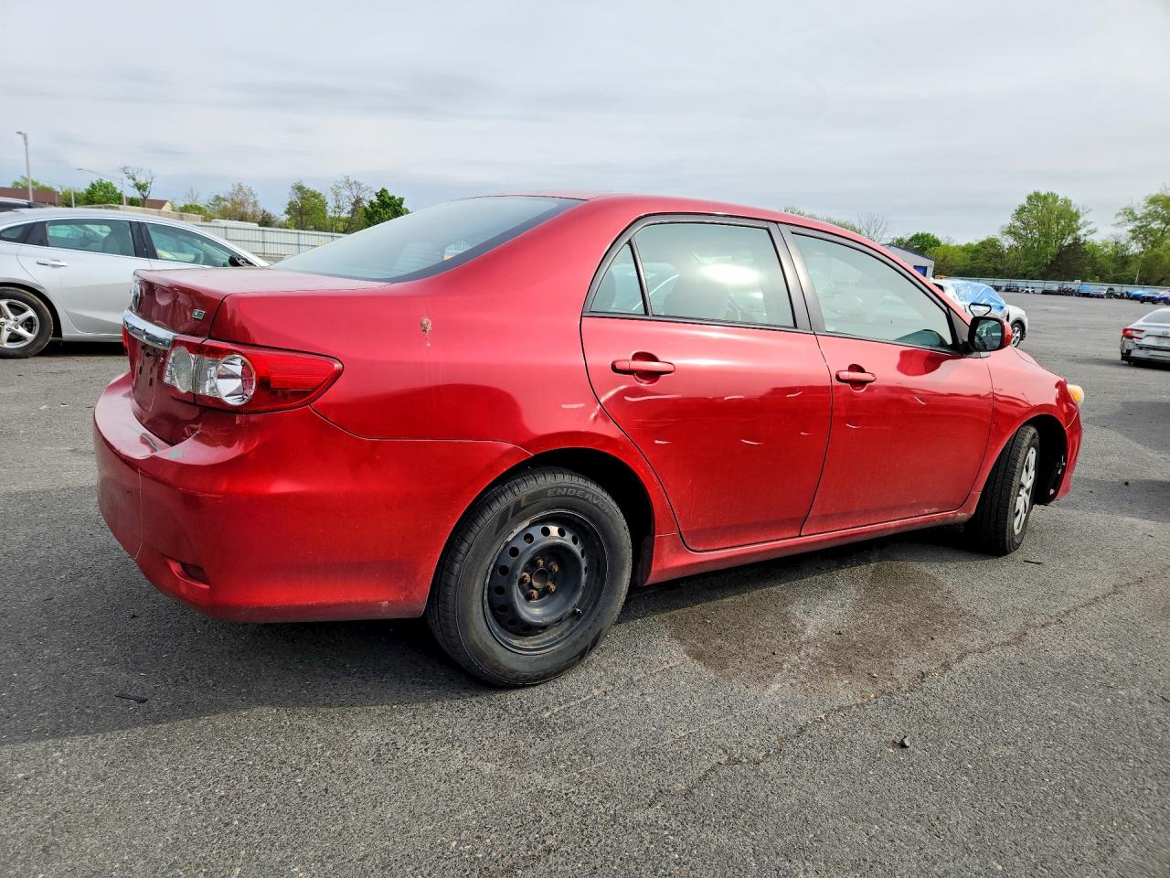 2011 TOYOTA COROLLA LE photo 7