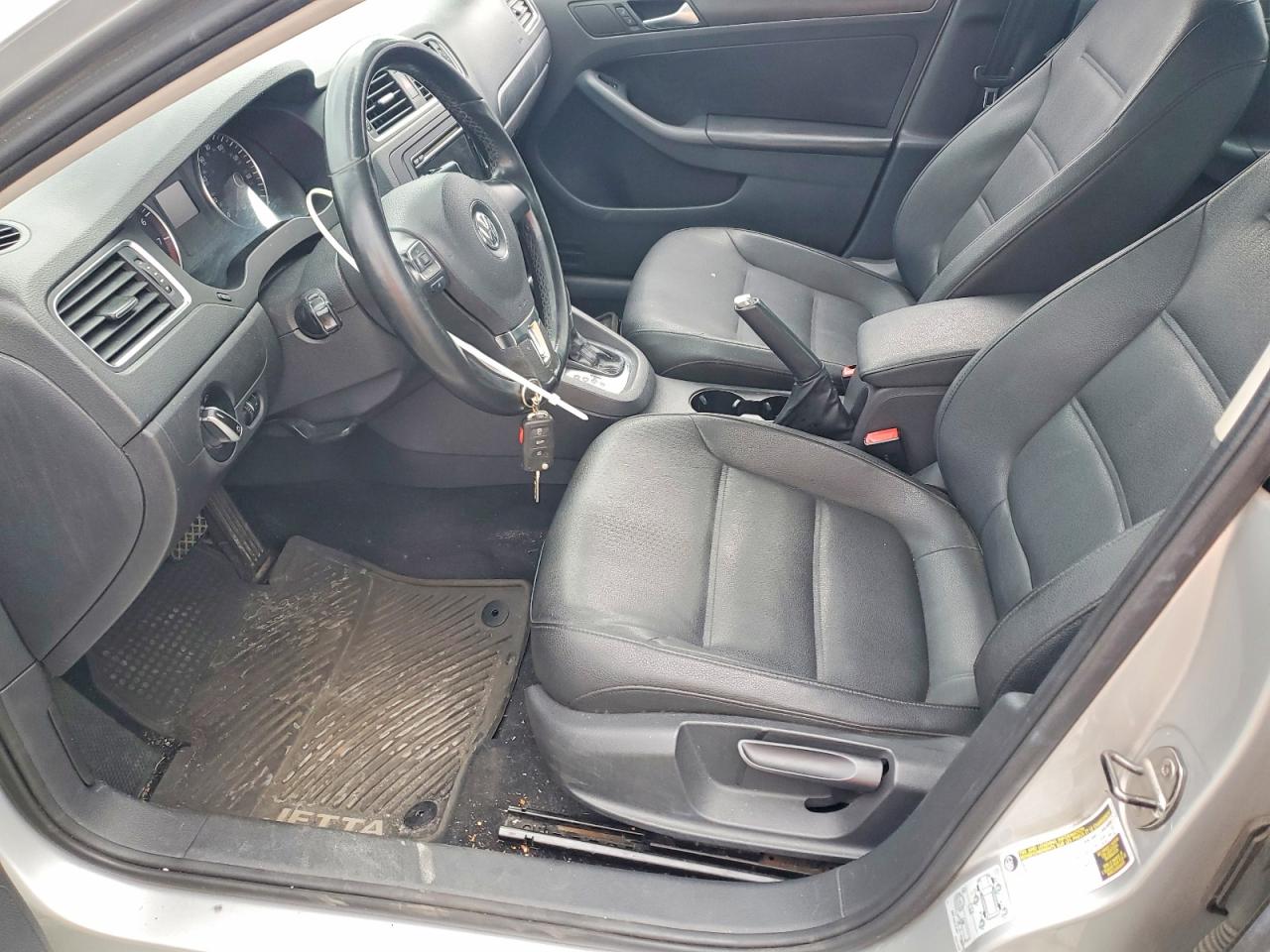 2012 VOLKSWAGEN JETTA SE photo 13