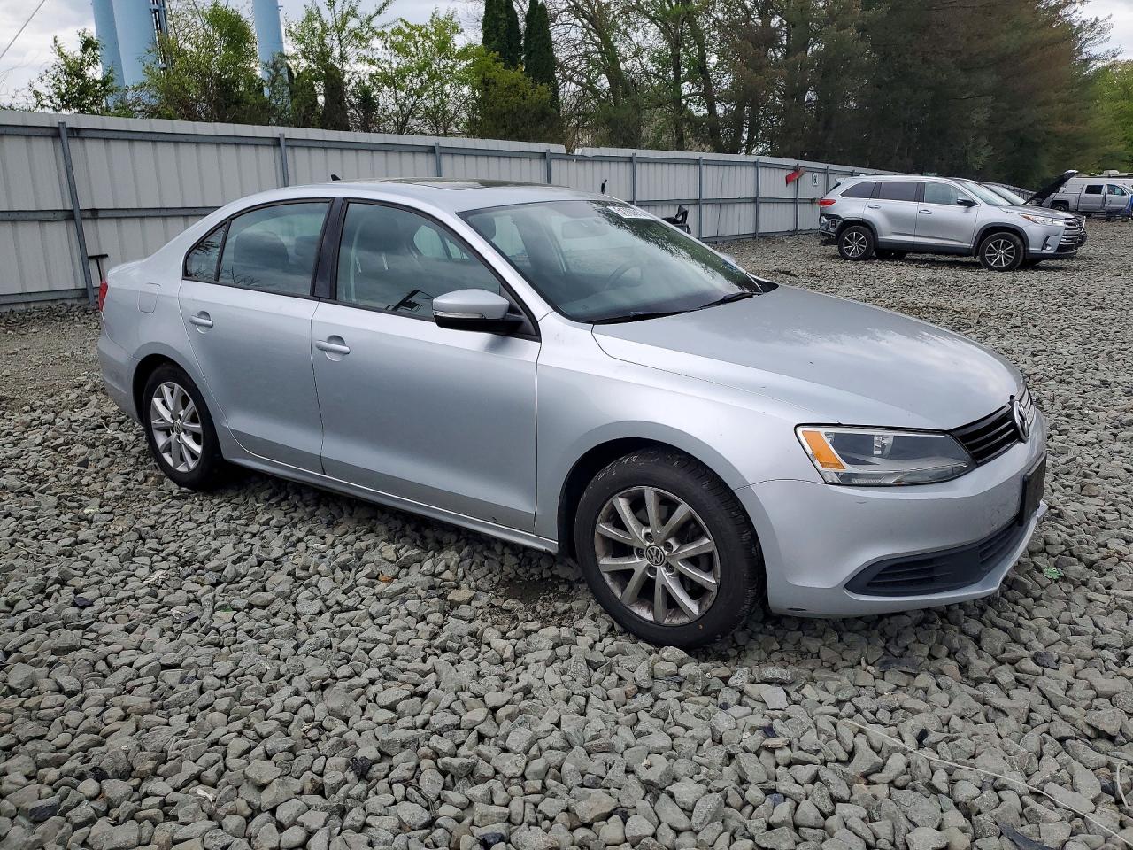 2012 VOLKSWAGEN JETTA SE photo 7