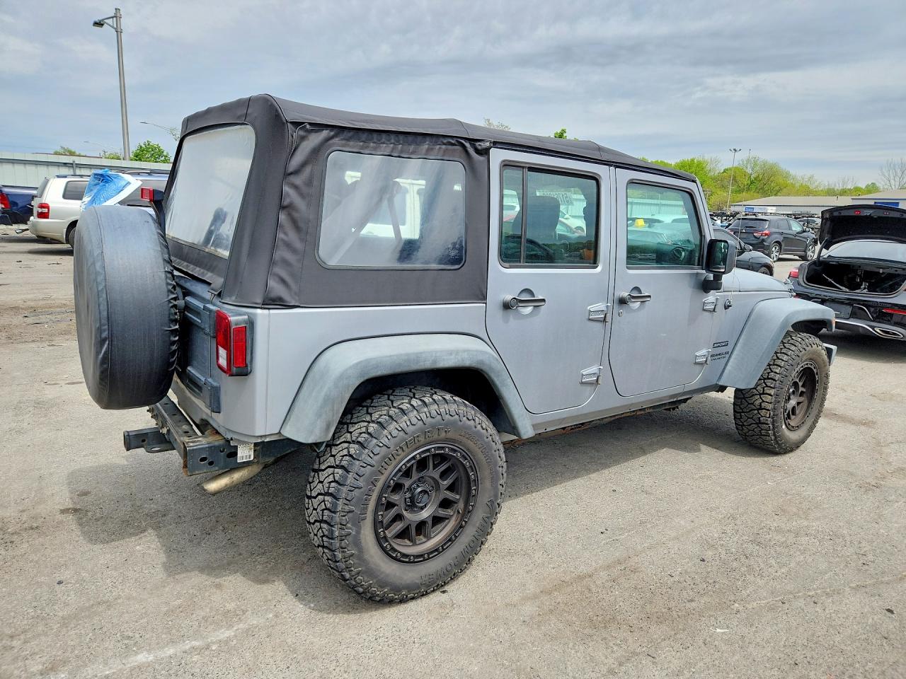 2016 JEEP WRANGLER UNLIMITED SPORT photo 7