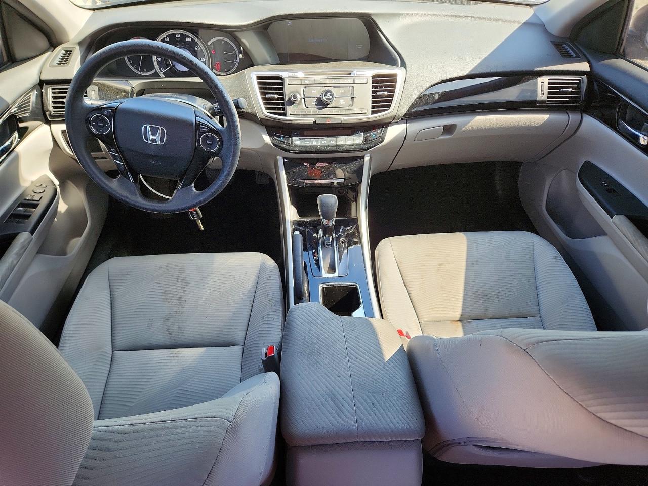 2016 HONDA ACCORD LX photo 22