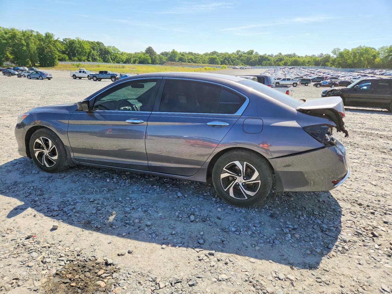 2016 HONDA ACCORD LX photo 4