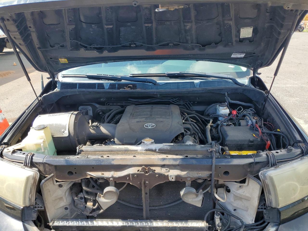2013 TOYOTA TUNDRA CREWMAX SR5 photo 11