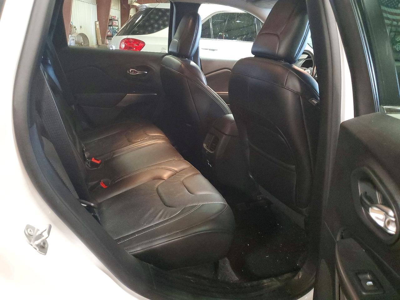 2019 JEEP CHEROKEE LIMITED photo 21