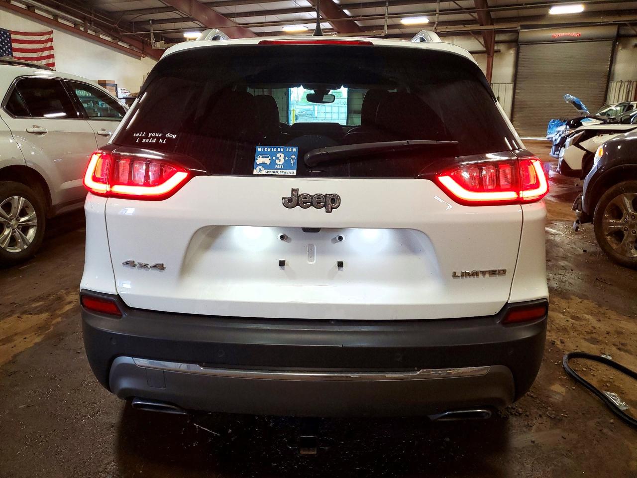 2019 JEEP CHEROKEE LIMITED photo 11
