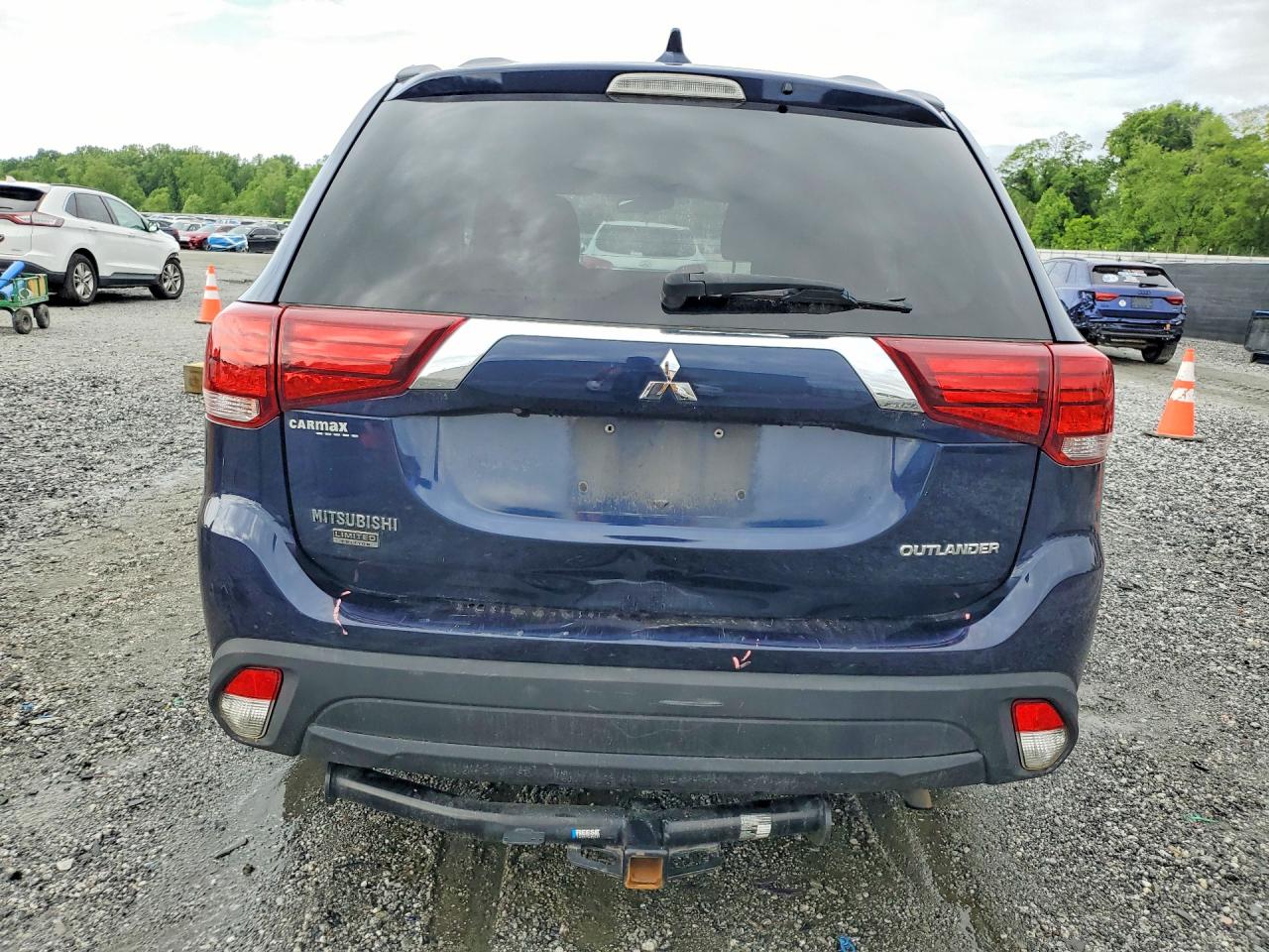 2018 MITSUBISHI OUTLANDER SE photo 16