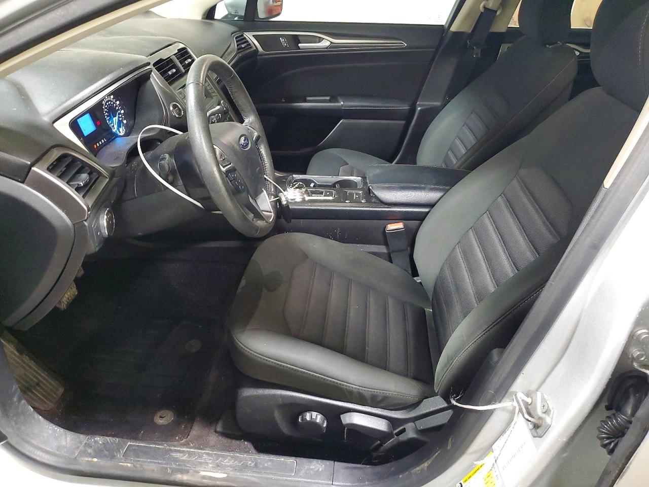 2017 FORD FUSION S photo 13