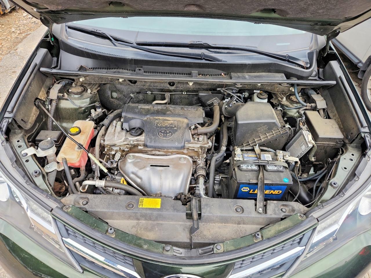 2013 TOYOTA RAV4 XLE photo 21