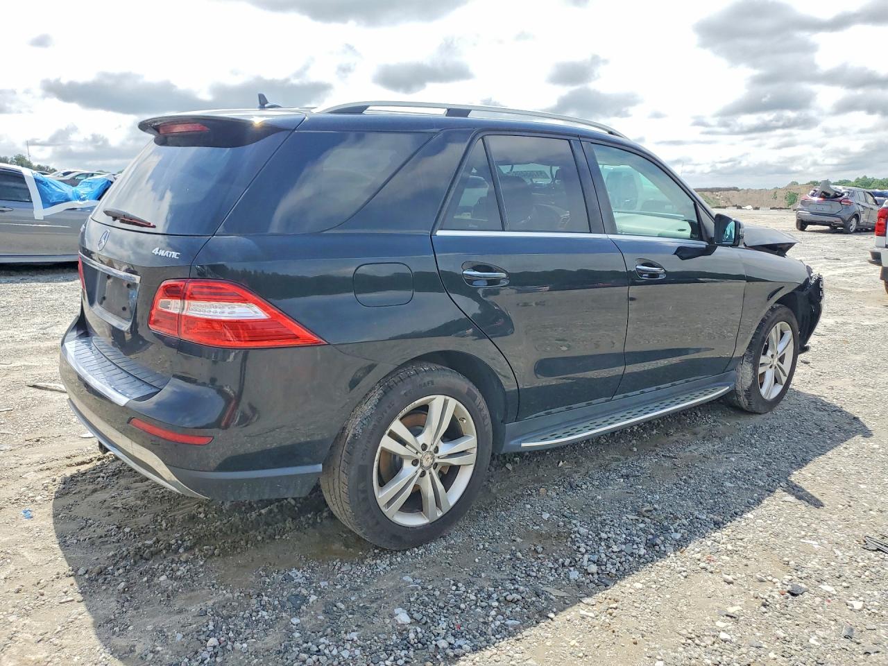 2015 MERCEDES-BENZ ML 350 4MATIC photo 5