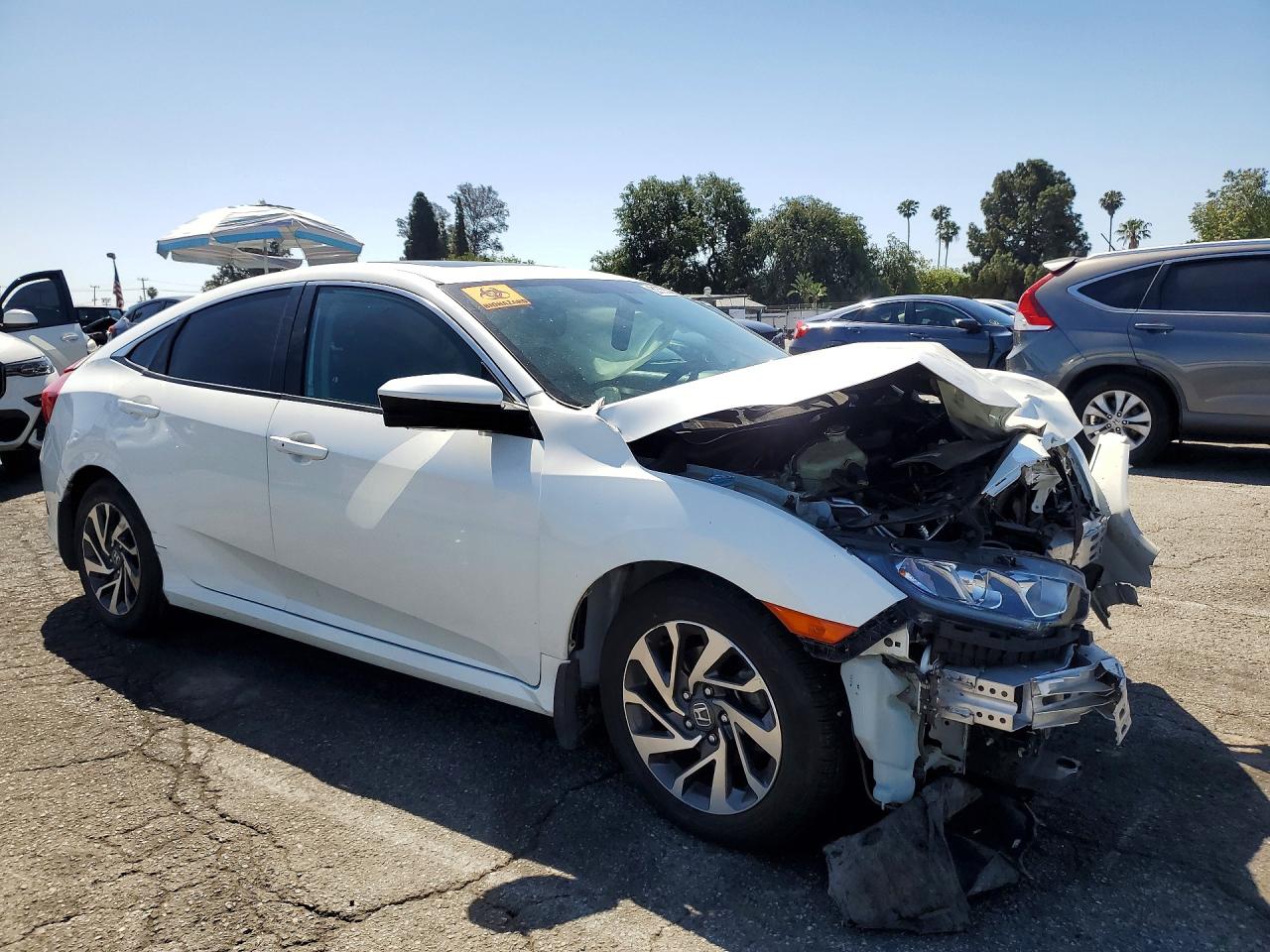2017 HONDA CIVIC EX photo 7