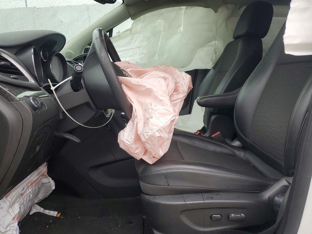 2016 BUICK ENCORE CONVENIENCE photo 13