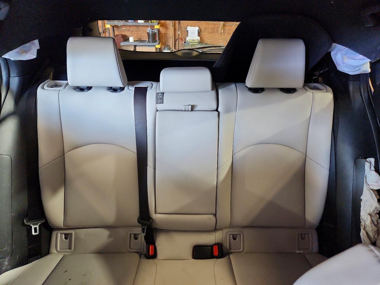 2019 LEXUS UX 250H photo 28