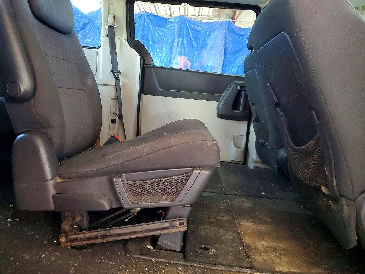 2010 DODGE GRAND CARAVAN SXT photo 21