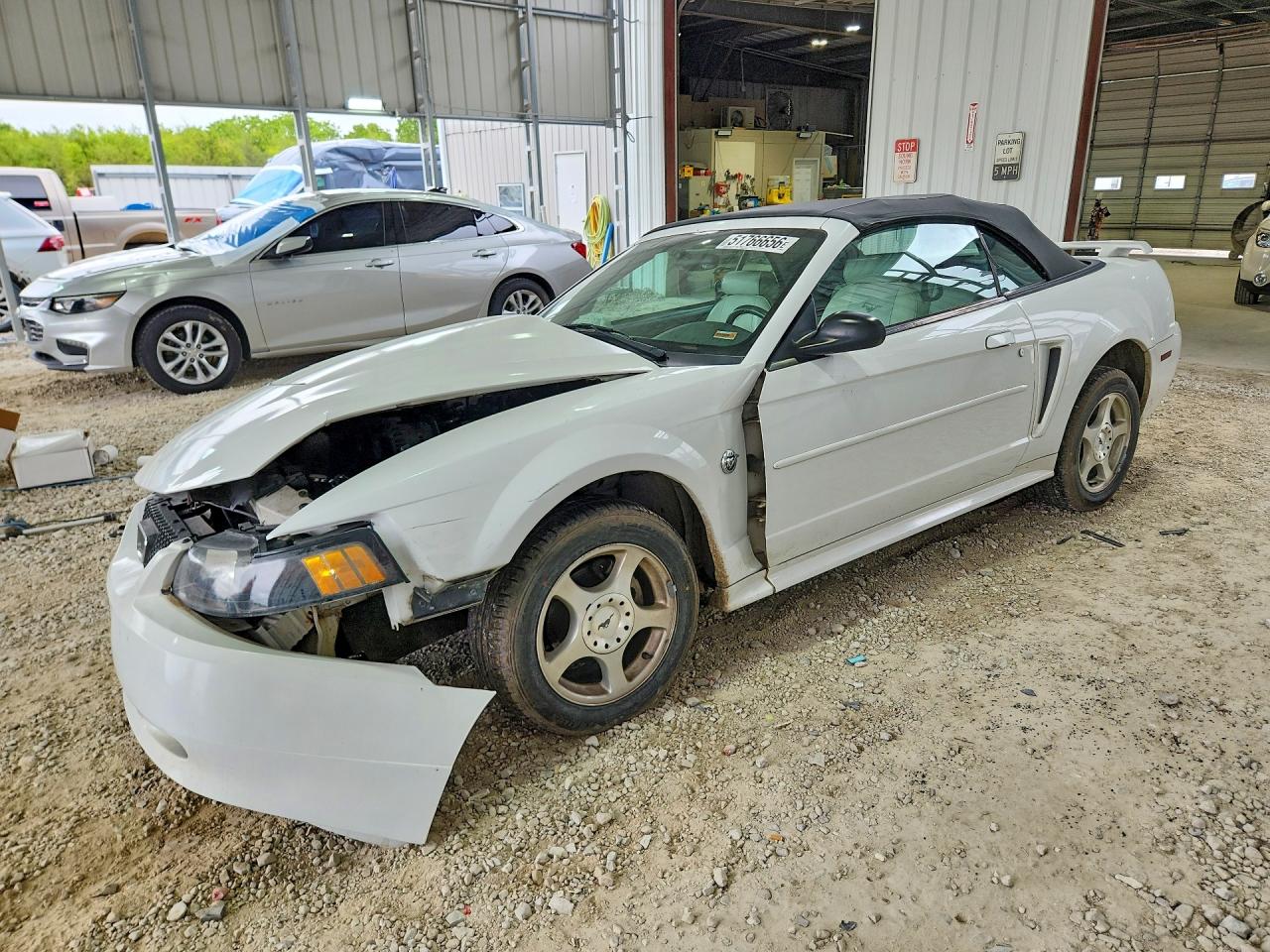 2004 FORD MUSTANG