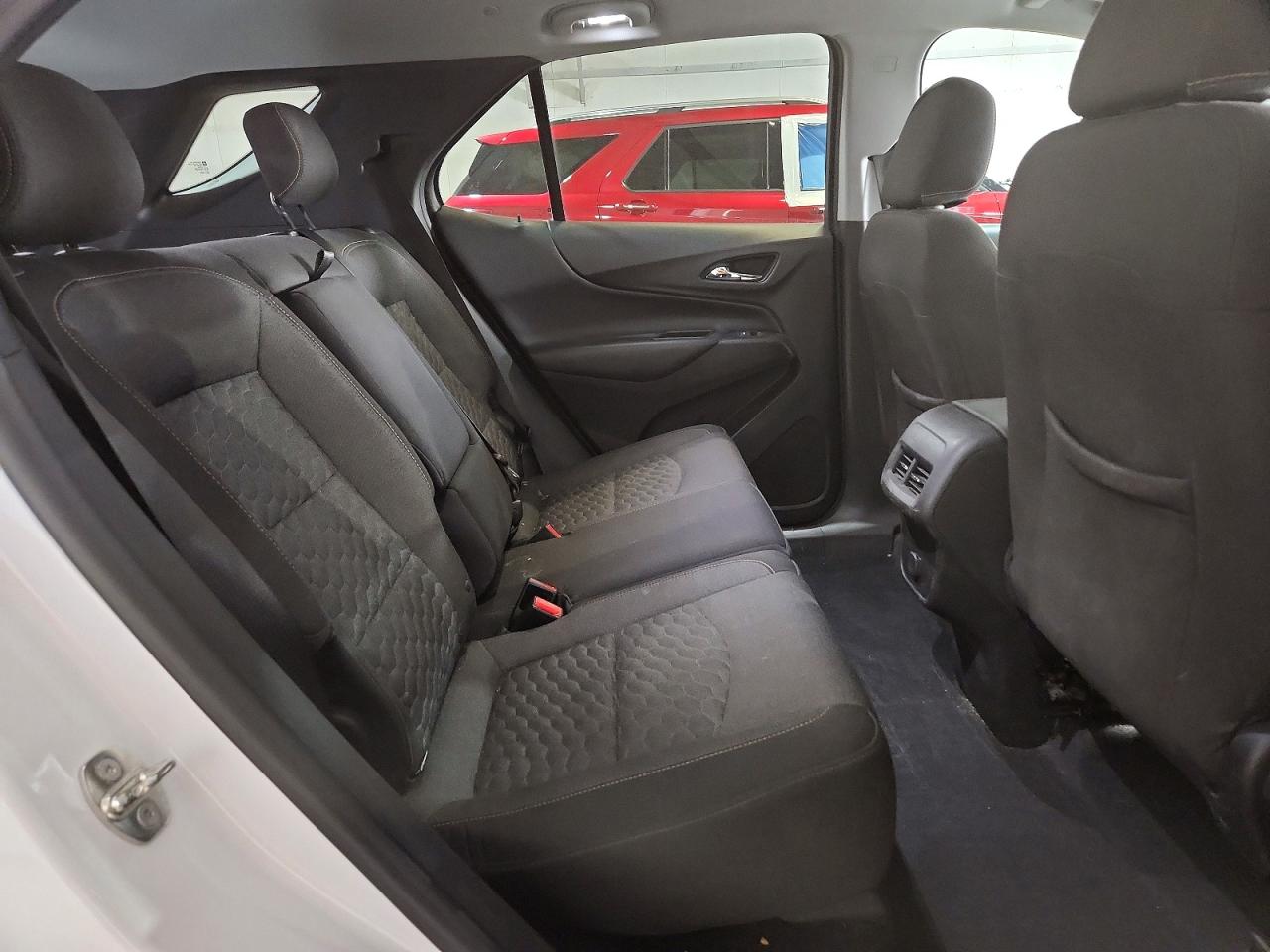 2018 CHEVROLET EQUINOX LT photo 19