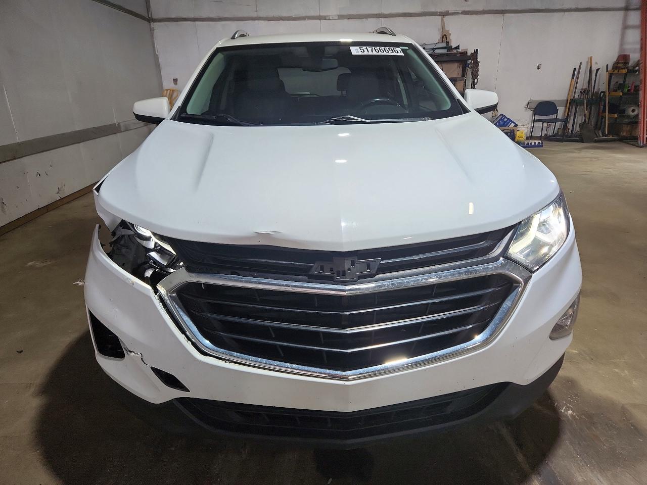 2018 CHEVROLET EQUINOX LT photo 9